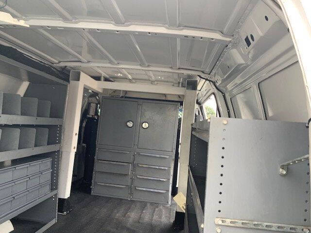 2005 Ford E-Series E-350 SD