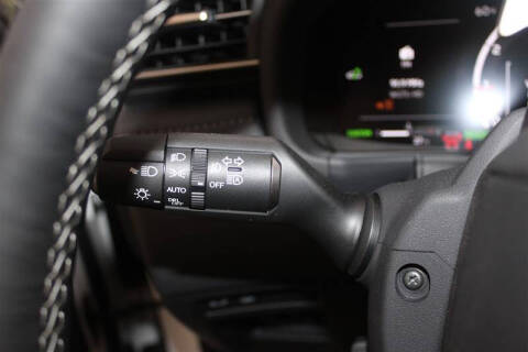 2025 Lexus LX 700h F SPORT Handling