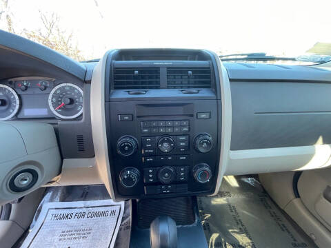 2011 Ford Escape XLS