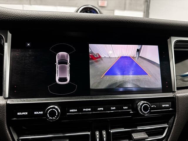 2020 Porsche Macan S