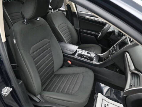 2020 Ford Fusion Hybrid SE