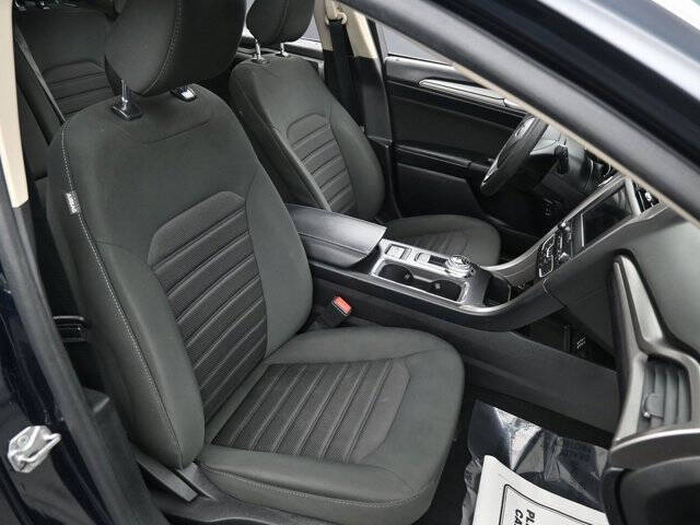 2020 Ford Fusion Hybrid SE