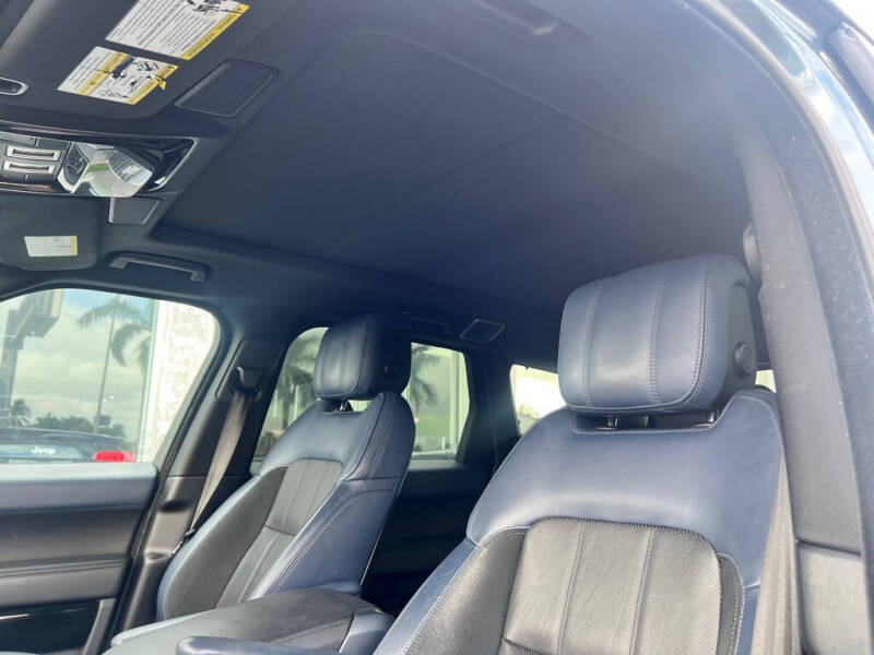 2020 Land Rover Range Rover Sport HST