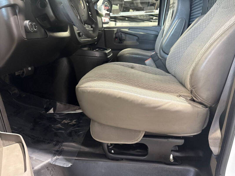 2014 Chevrolet Express 2500