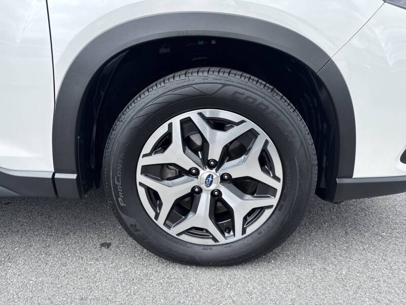 2024 Subaru Forester Premium