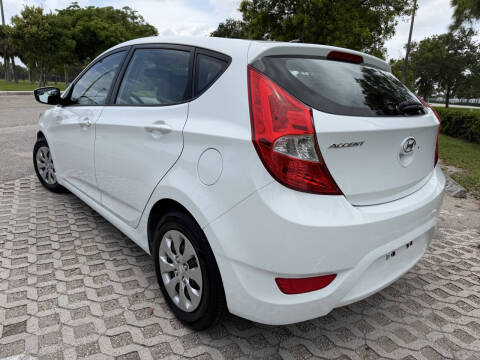 2015 Hyundai Accent GS