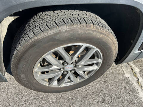 2018 GMC Acadia SLE-2