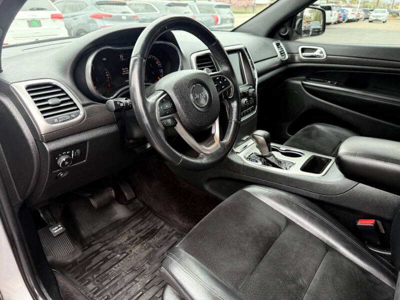 2017 Jeep Grand Cherokee Altitude