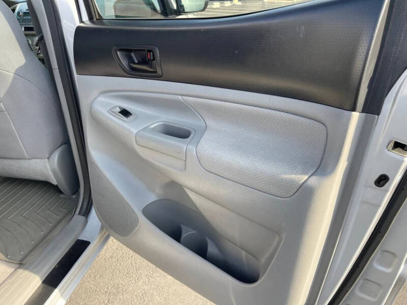 2011 Toyota Tacoma PreRunner V6