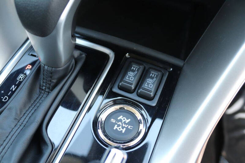 2025 Mitsubishi Eclipse Cross LE
