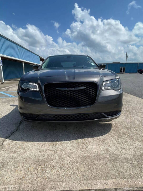 2021 Chrysler 300