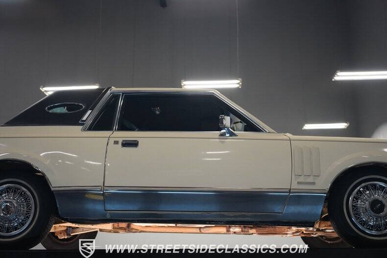 1982 Lincoln Mark VI