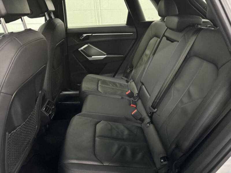 2019 Audi Q3 quattro Premium 45 TFSI