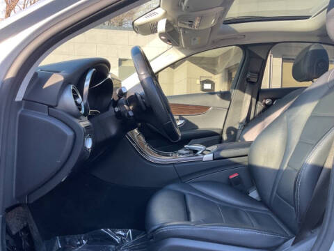 2017 Mercedes-Benz C-Class