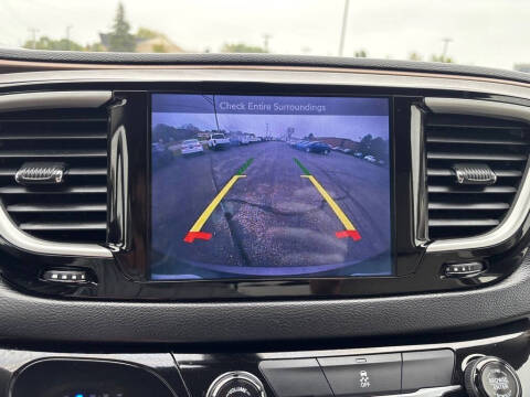 2017 Chrysler Pacifica Touring