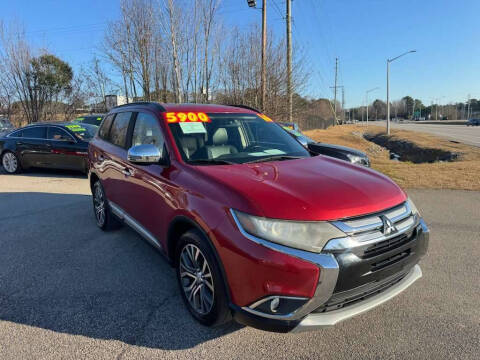2016 Mitsubishi Outlander SE