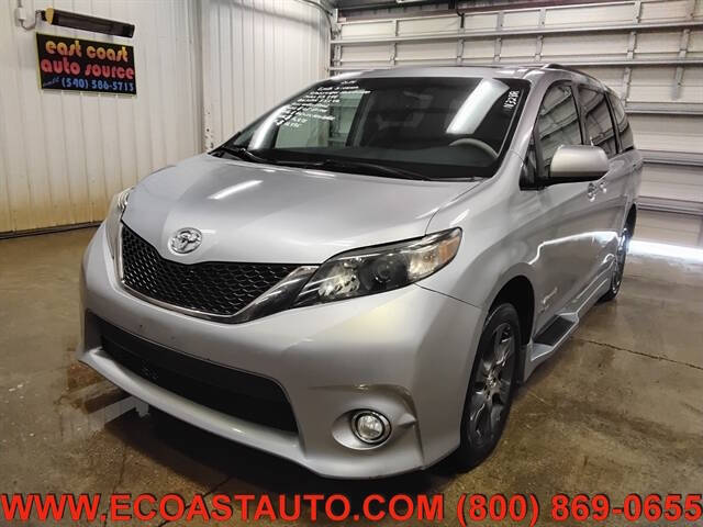 2014 Toyota Sienna SE 8-Passenger