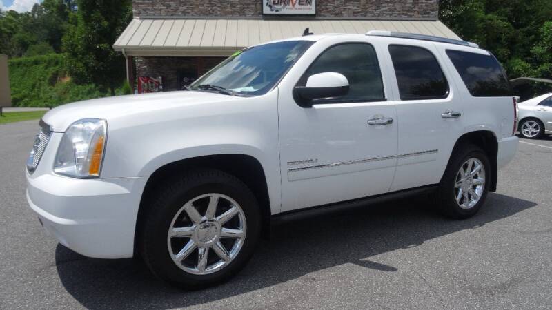 2011 GMC Yukon for sale at Driven Pre-Owned in Lenoir NC
