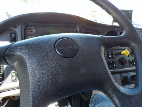 2017 Freightliner M2 106