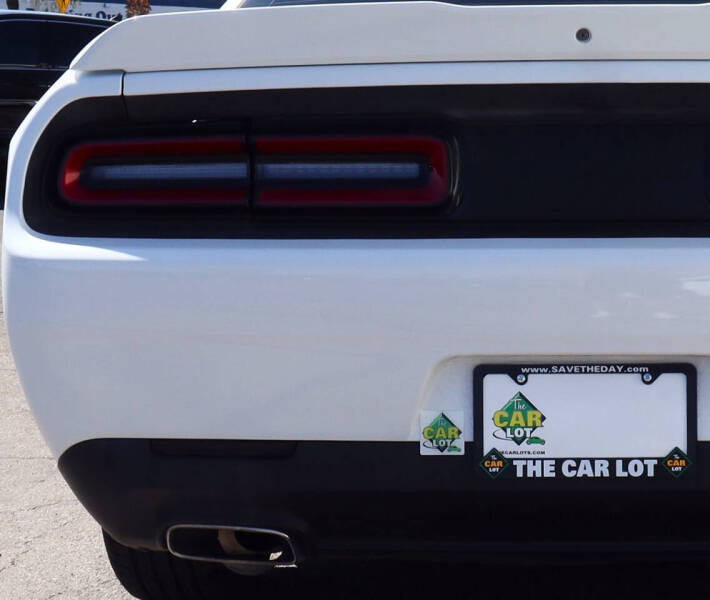 2018 Dodge Challenger SXT