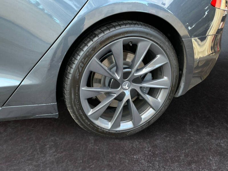 2019 Tesla Model S 75D