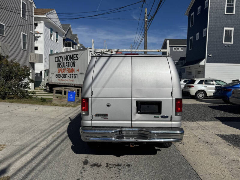 2013 Ford E-Series E-250