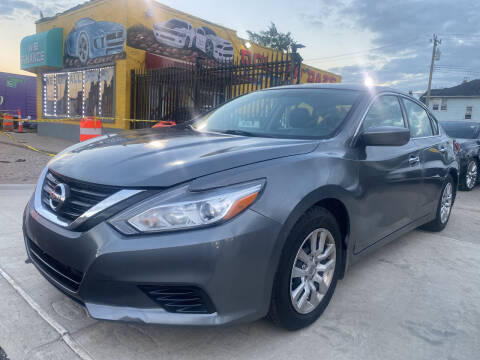 2017 Nissan Altima for sale at Dollar Daze Auto Sales Inc in Detroit MI