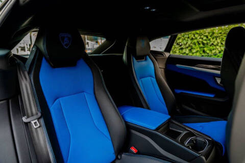 2020 Lamborghini Urus