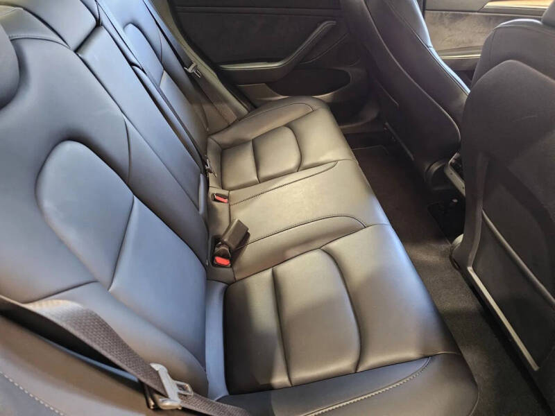 2023 Tesla Model 3 Performance