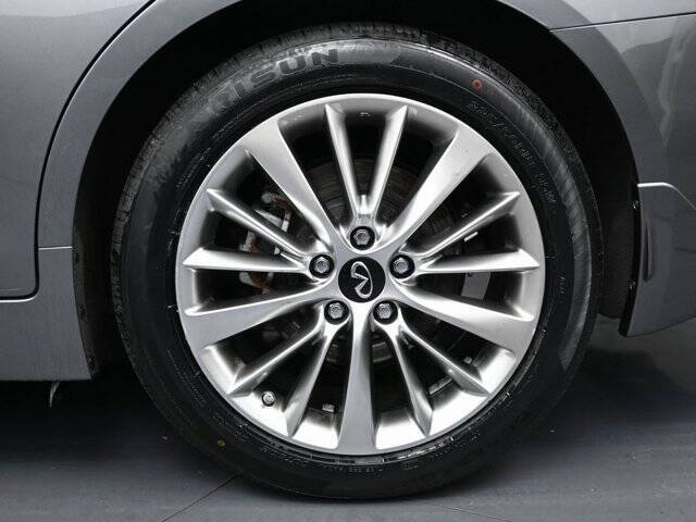 2021 Infiniti Q50 Luxe