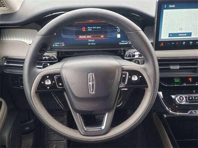 2023 Lincoln Corsair Standard