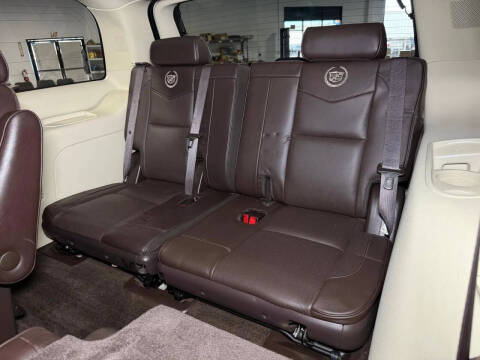 2014 Cadillac Escalade Platinum