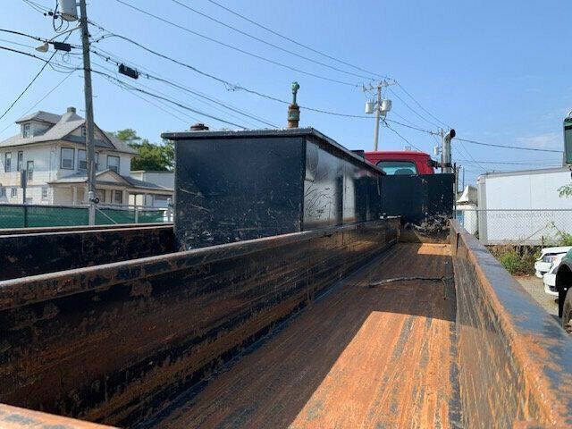 1999 Sterling LT9513