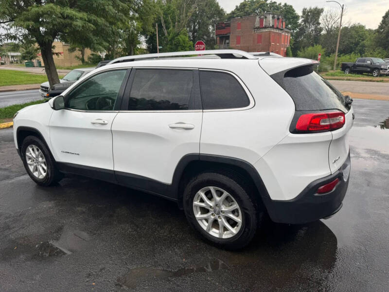 2018 Jeep Cherokee Latitude