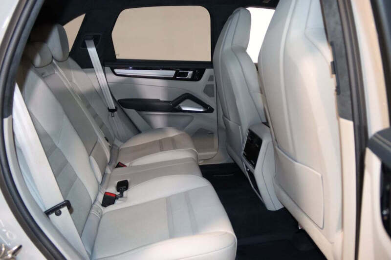 2020 Porsche Cayenne Turbo