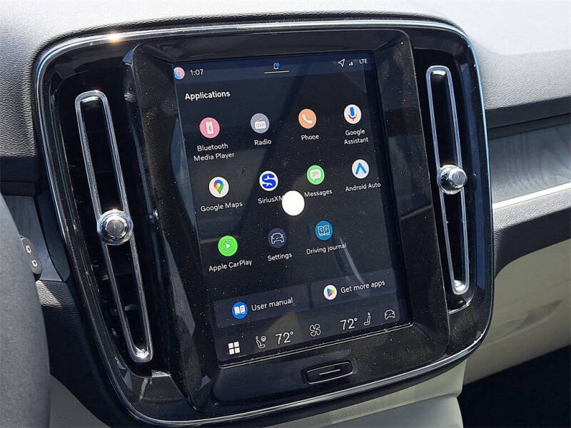 2026 Volvo XC40 B5 Plus