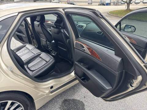 2017 Lincoln MKZ Select