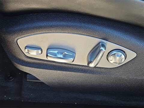 2020 Porsche Macan S