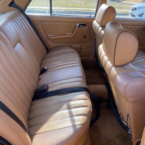 1982 Mercedes-Benz 300-Class