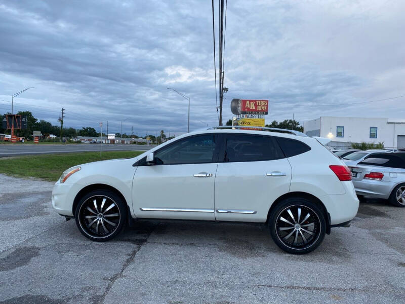 2013 Nissan Rogue for sale at ONYX AUTOMOTIVE, LLC in Largo FL