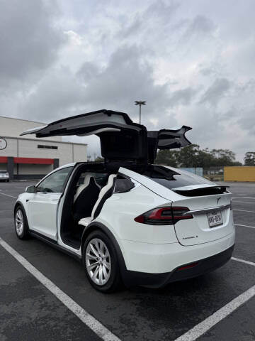2018 Tesla Model X 75D