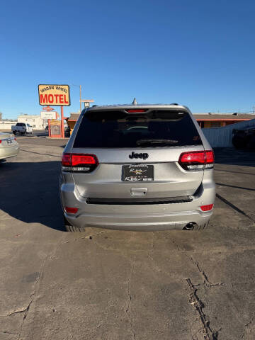 2018 Jeep Grand Cherokee Laredo