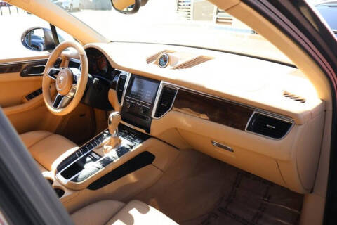 2016 Porsche Macan S