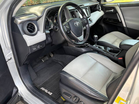 2016 Toyota RAV4 Hybrid Limited