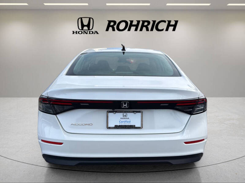 2025 Honda Accord SE