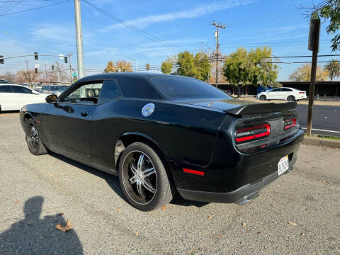 2015 Dodge Challenger R/T