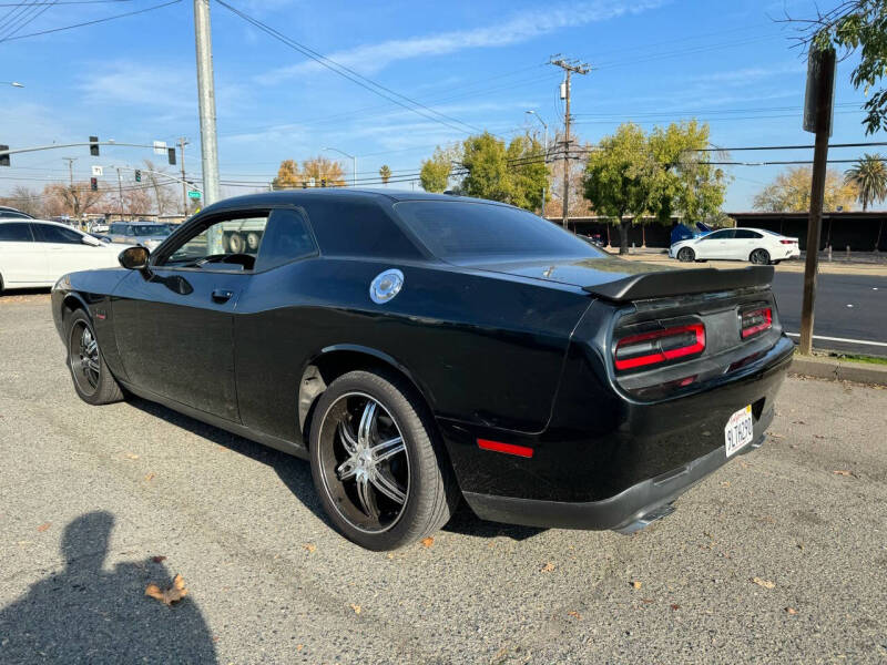 2015 Dodge Challenger R/T
