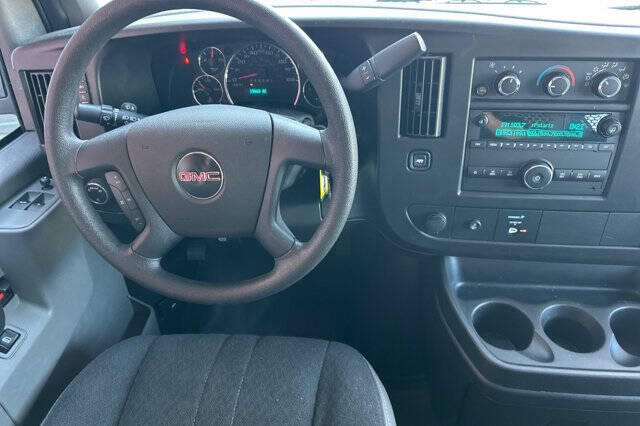 2023 GMC Savana 2500