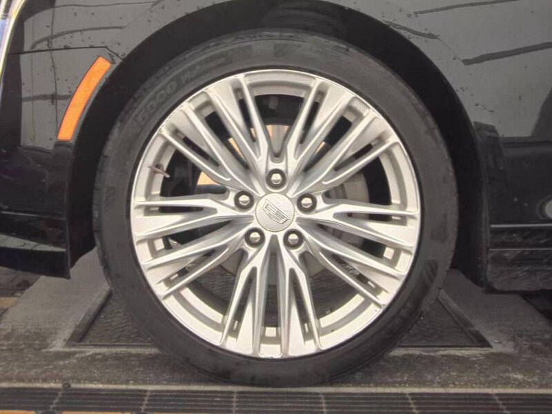 2023 Cadillac CT4 Premium Luxury