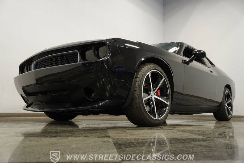 2010 Dodge Challenger SRT8